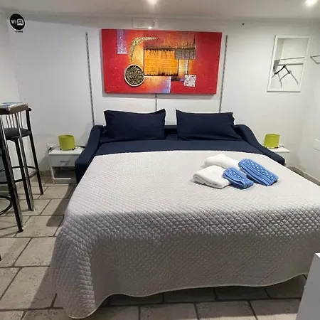 Loft 24 *